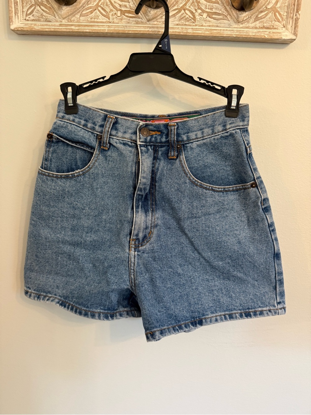 Vintage High-Waist Women’s Denim Shorts
